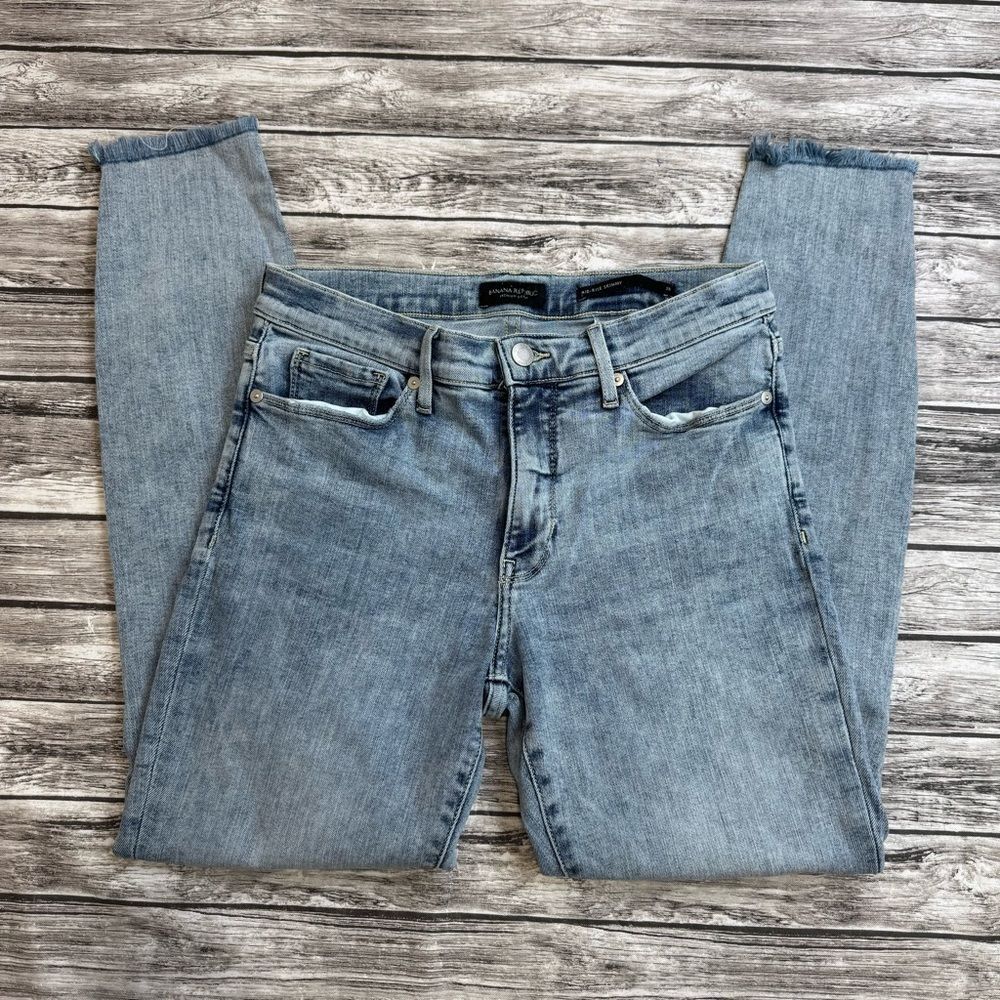 Banana Republic Women's Skinny Jeans 28 Light Wash Distressed Stretch